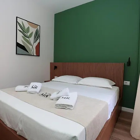 Διαμέρισμα Mk 102 *